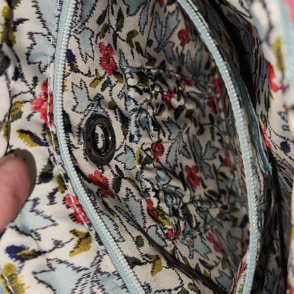 Vera Bradley Blue Floral Water Bouquet Crossbody Purse approx 11x11 - Picture 6 of 15